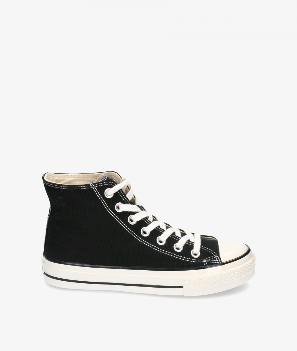 Deportivos Victoria  1057101 en negro Deportivos Victoria  1057101 en negro