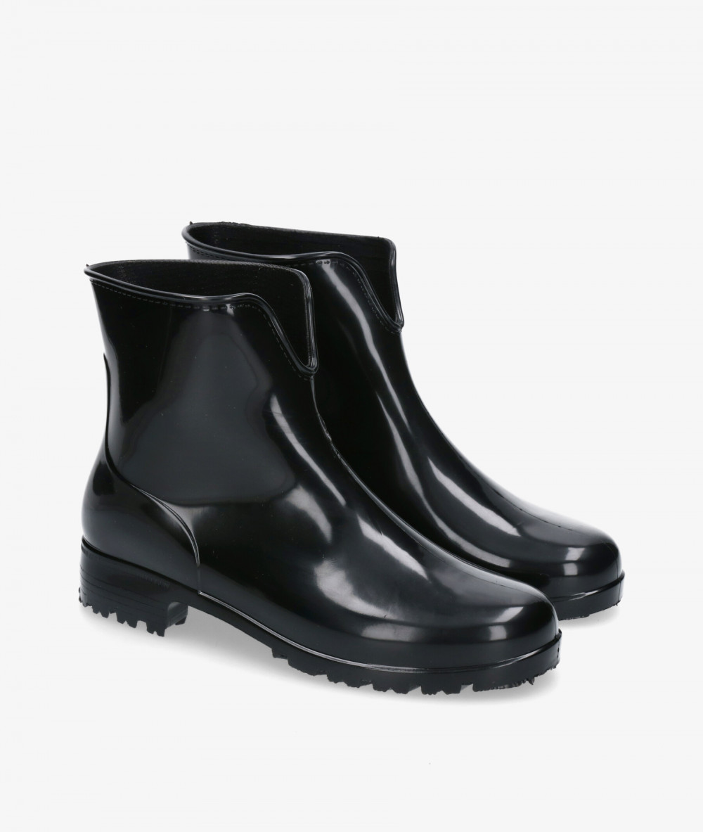 Botines Traveris  PAOLA TR en negro Botines Traveris  PAOLA TR en negro