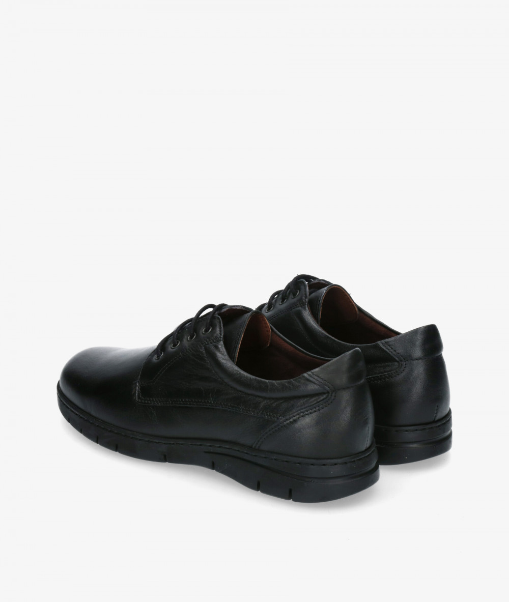 Zapatos casual Pitillos 114 (4702) (4601) en negro Zapatos casual Pitillos 114 (4702) (4601) en negro