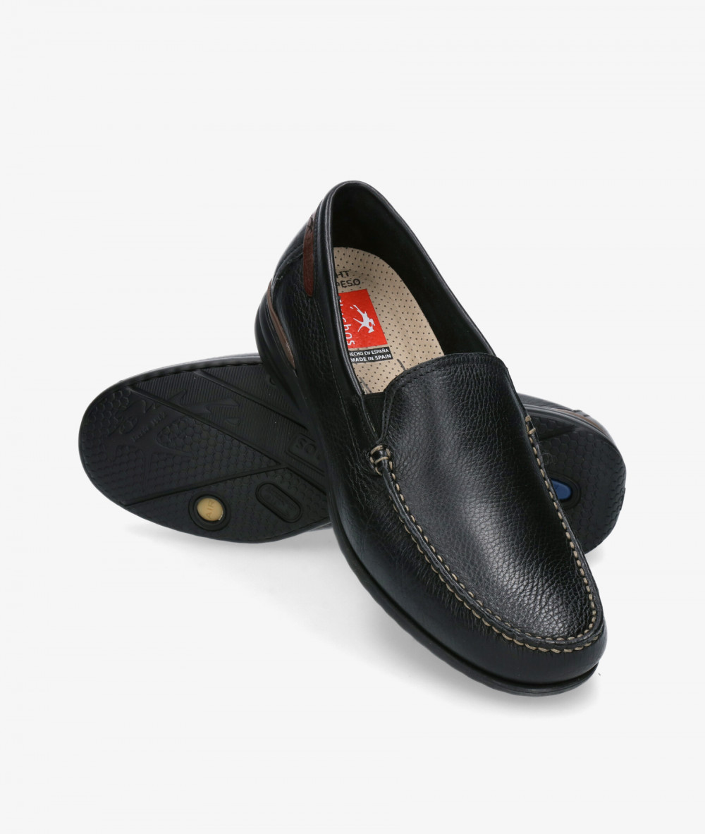 Mocasines Fluchos 8682 en negro Mocasines Fluchos 8682 en negro