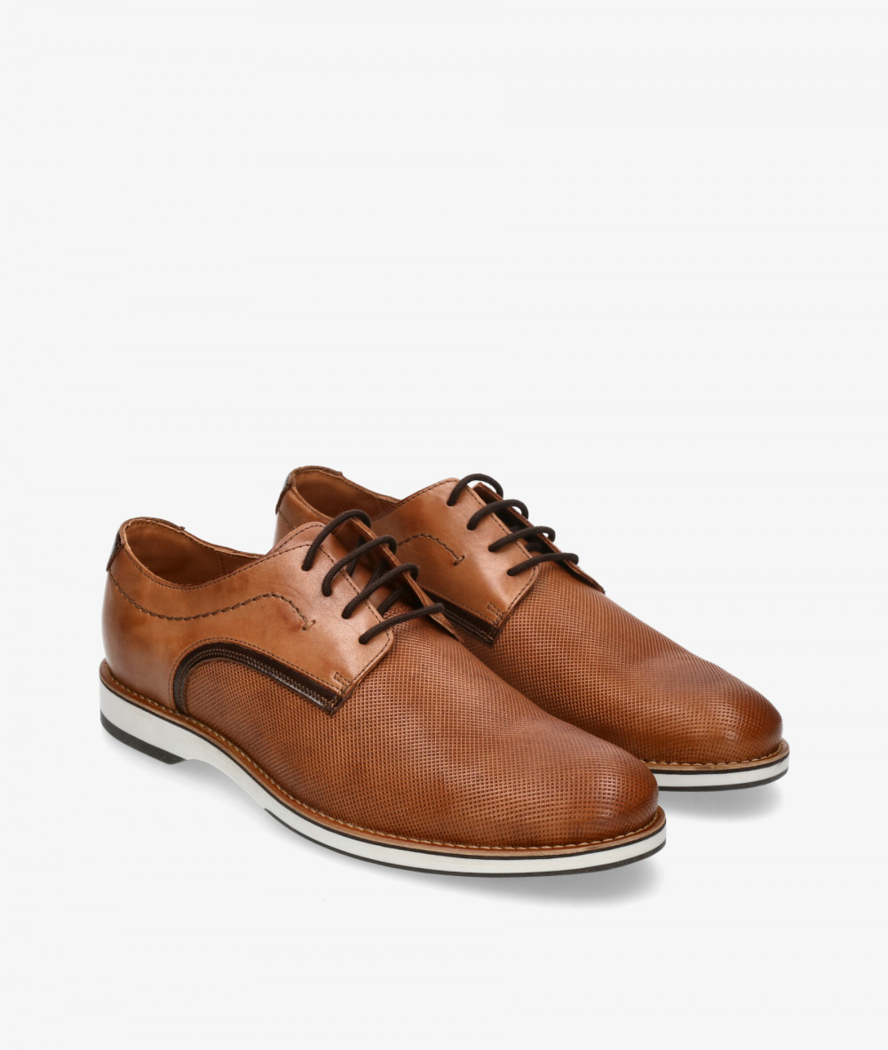 Zapatos casual Kénnebec F110P en cuero Zapatos casual Kénnebec F110P en cuero