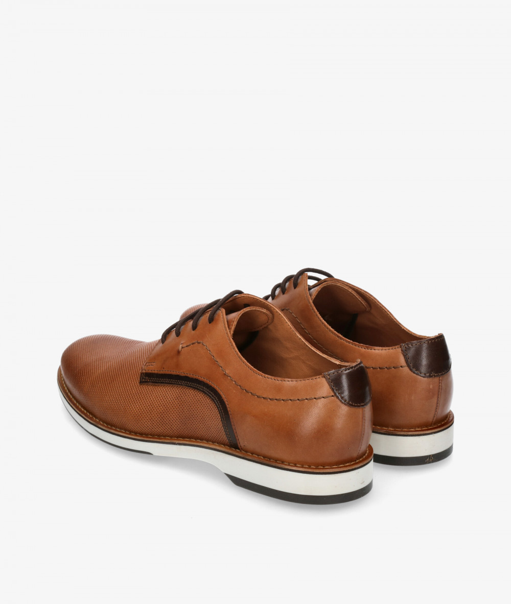 Zapatos casual Kénnebec F110P en cuero Zapatos casual Kénnebec F110P en cuero