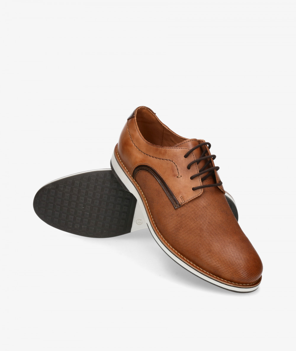 Zapatos casual Kénnebec F110P en cuero Zapatos casual Kénnebec F110P en cuero