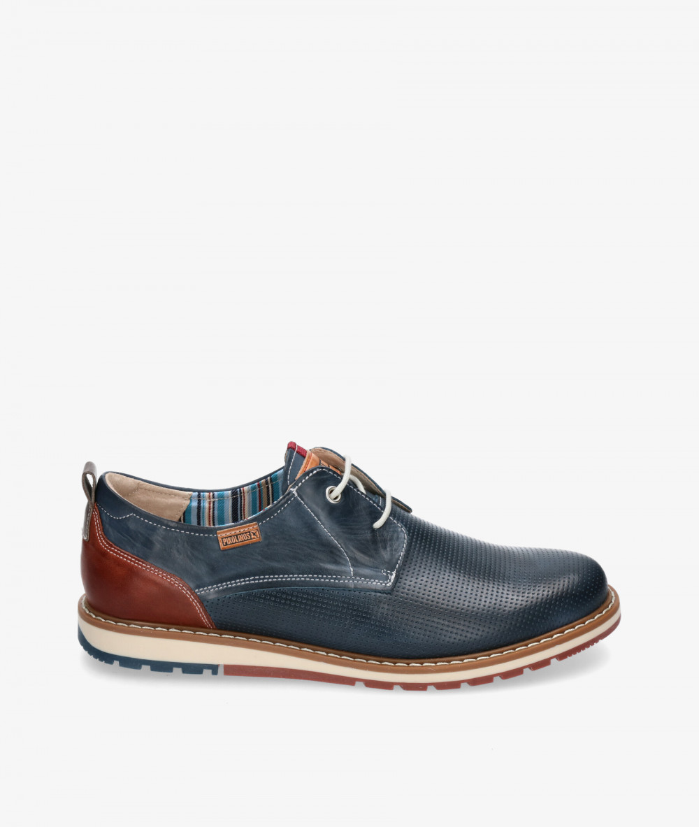Zapatos casual Pikolinos M8J-4142 en azul marino Zapatos casual Pikolinos M8J-4142 en azul marino