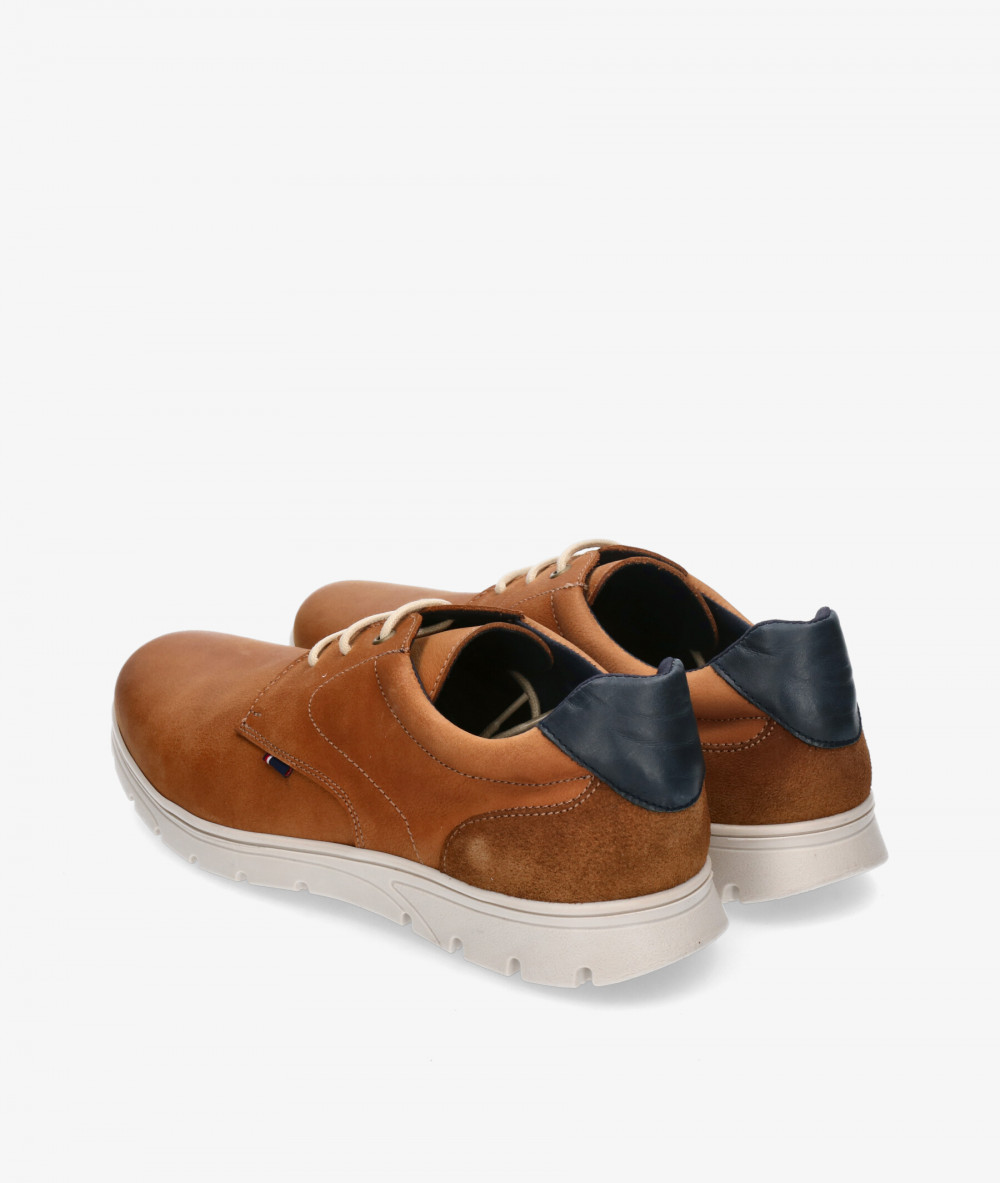 Zapatos casual Traveris 23712-R en cuero Zapatos casual Traveris 23712-R en cuero