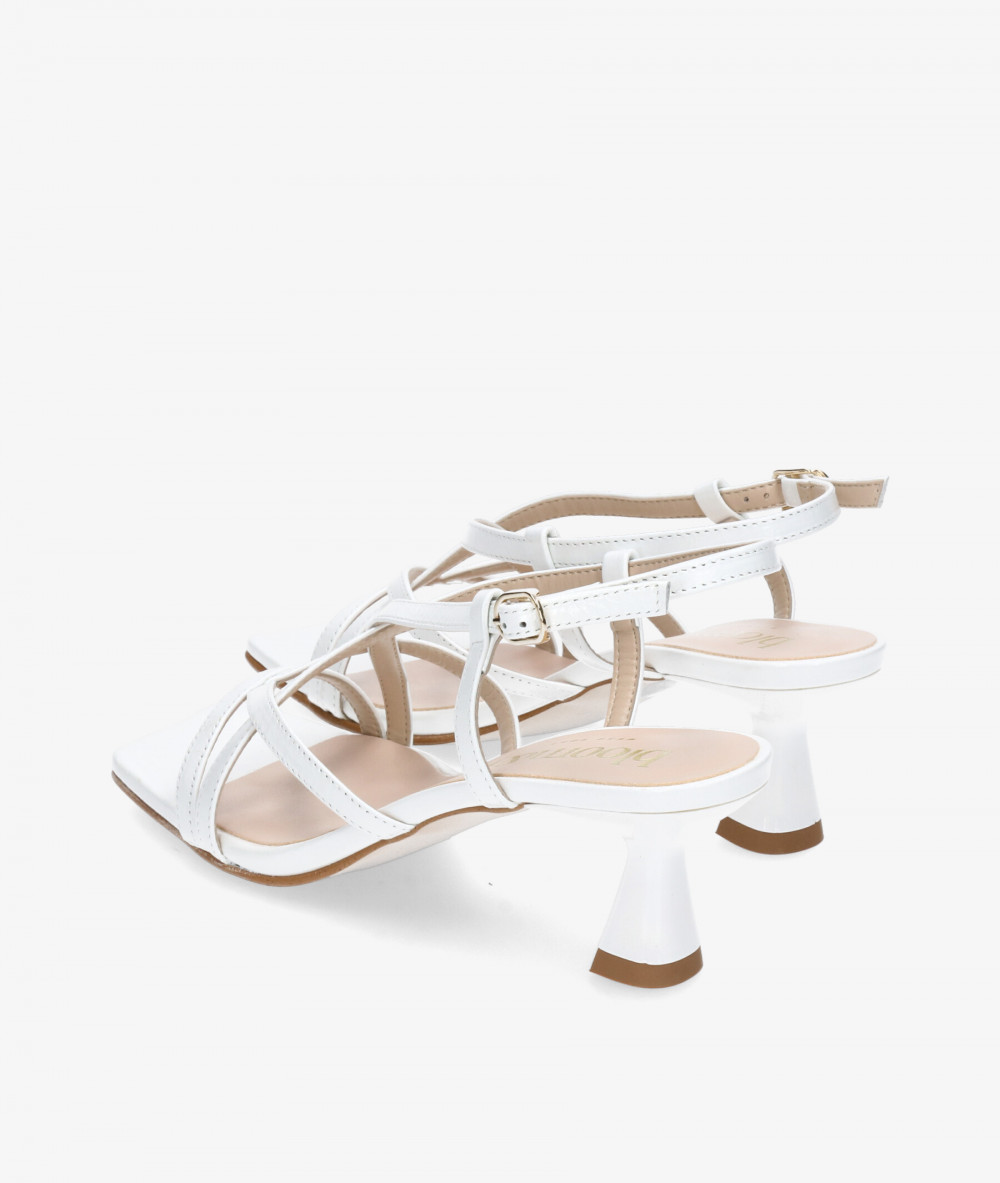 Sandalias bloom&you MELIA en charol hueso Sandalias bloom&you MELIA en charol hueso
