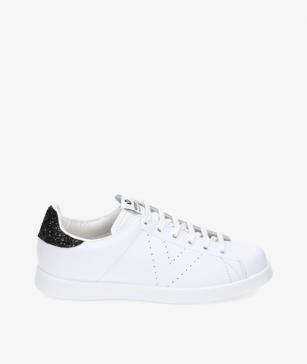 Victoria Sneakers  125104 in white