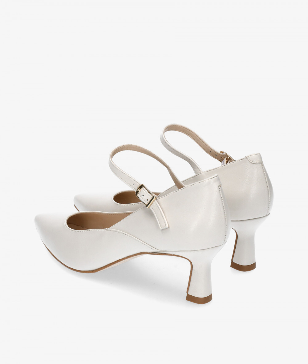 bloom&you Shoes  CARRIE in off-white