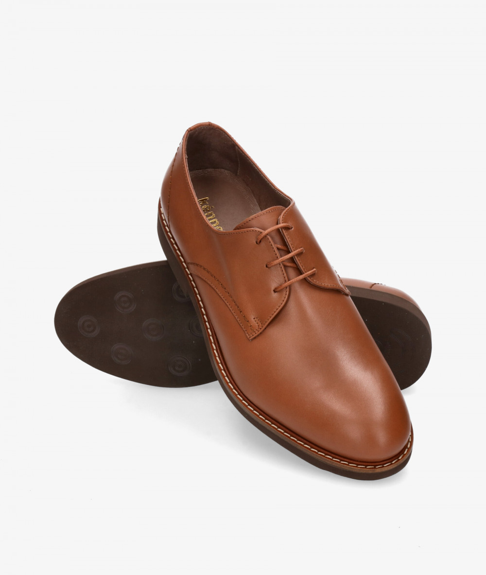 Zapatos casual Kénnebec 21990 en cuero Zapatos casual Kénnebec 21990 en cuero