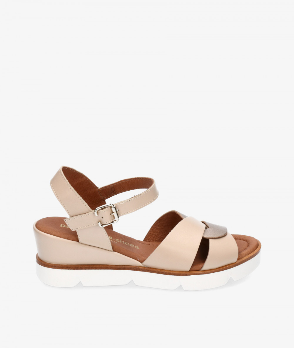 Sandalias pabloochoa.shoes 40001 en beige Sandalias pabloochoa.shoes 40001 en beige