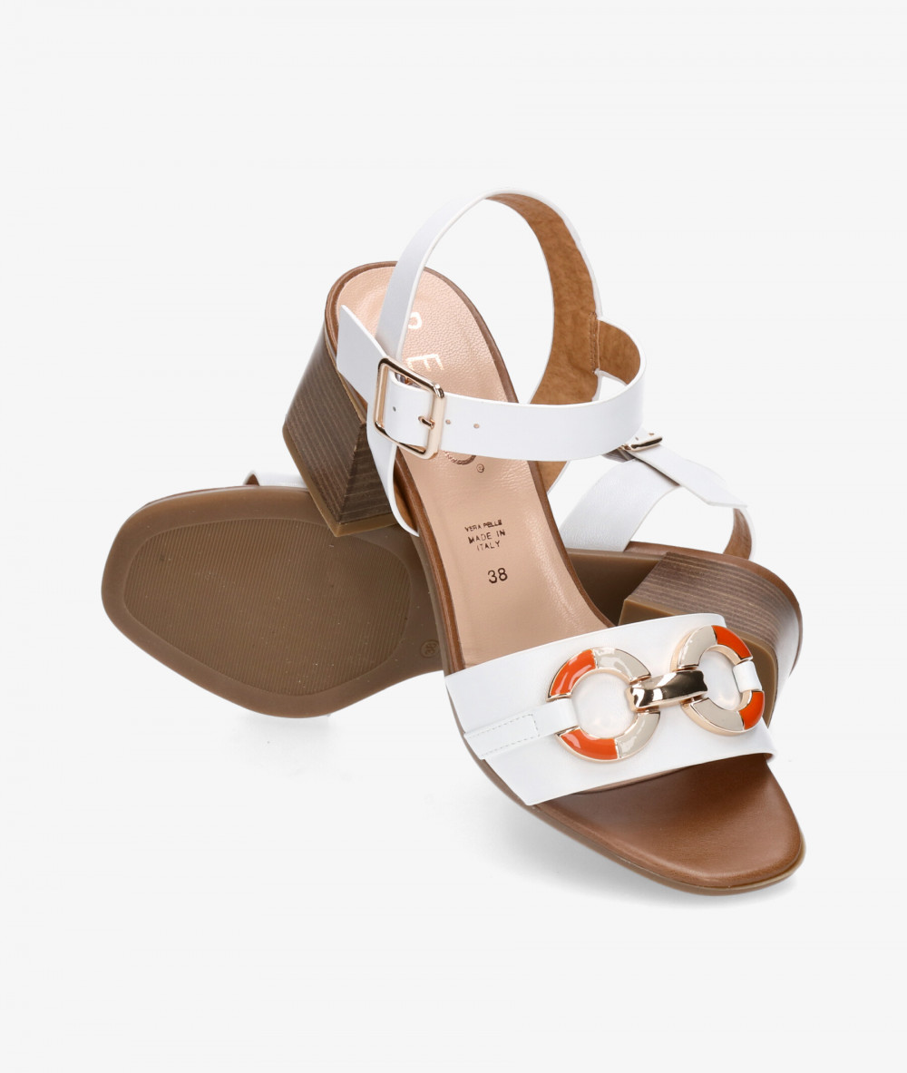 Sandalias pabloochoa.shoes 30283 en blanco