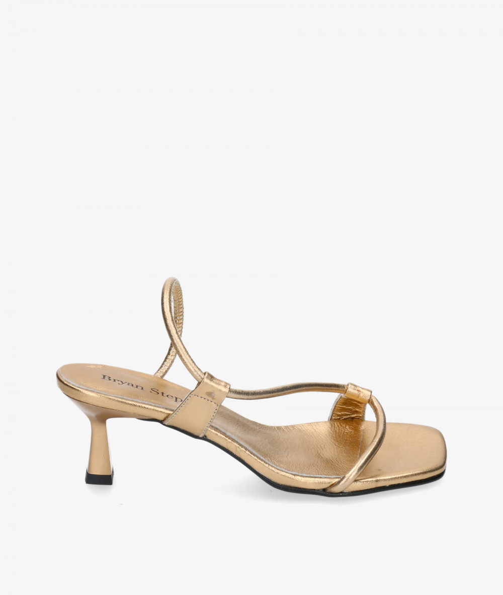 Sandalias Bryan 6602 en oro