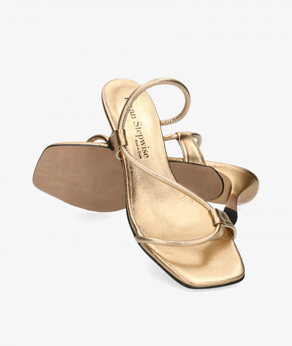 Sandalias Bryan 6602 en oro
