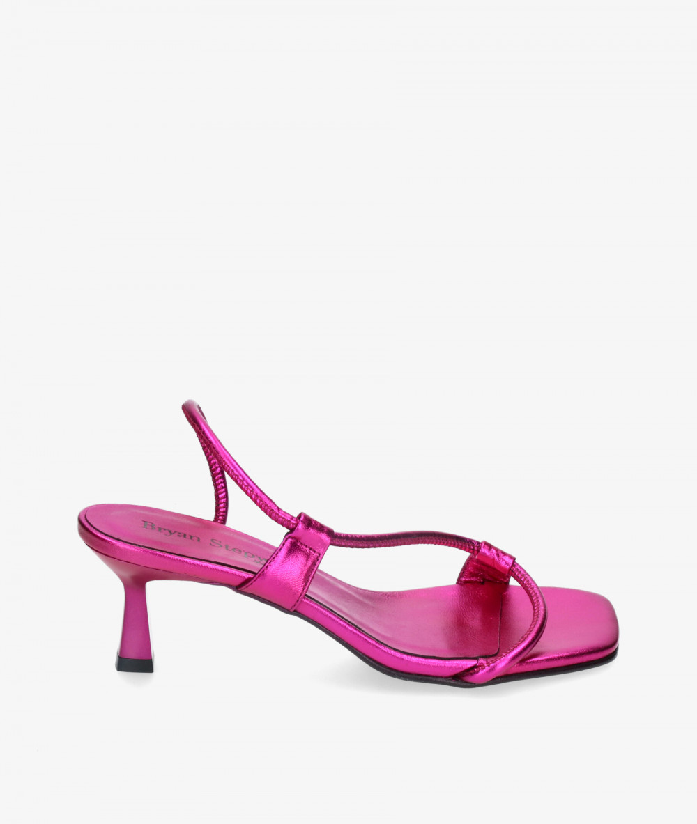 Sandalias Bryan 6602 en fucsia Sandalias Bryan 6602 en fucsia