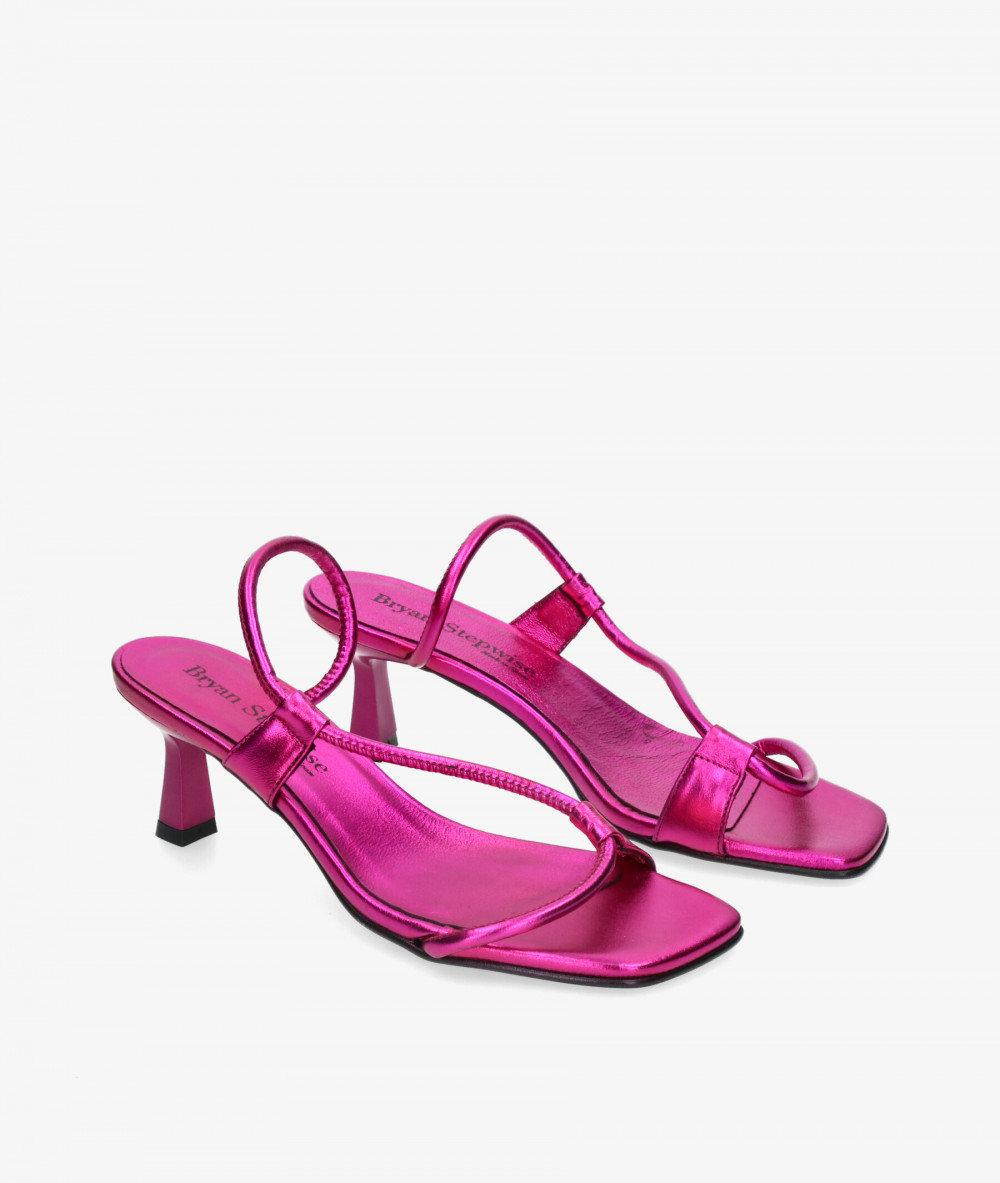 Sandalias Bryan 6602 en fucsia Sandalias Bryan 6602 en fucsia