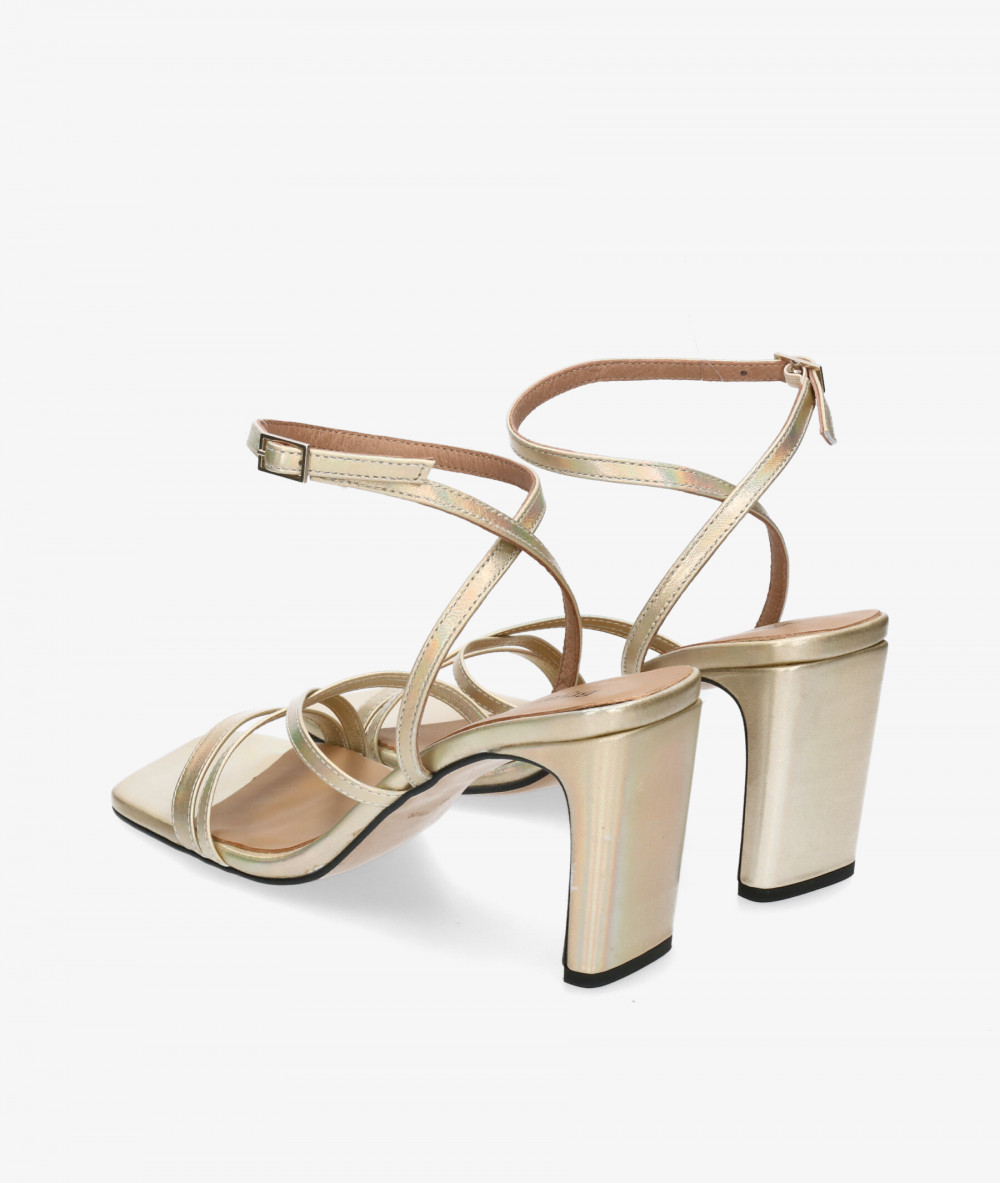 Sandalias Bryan 6300 en platino