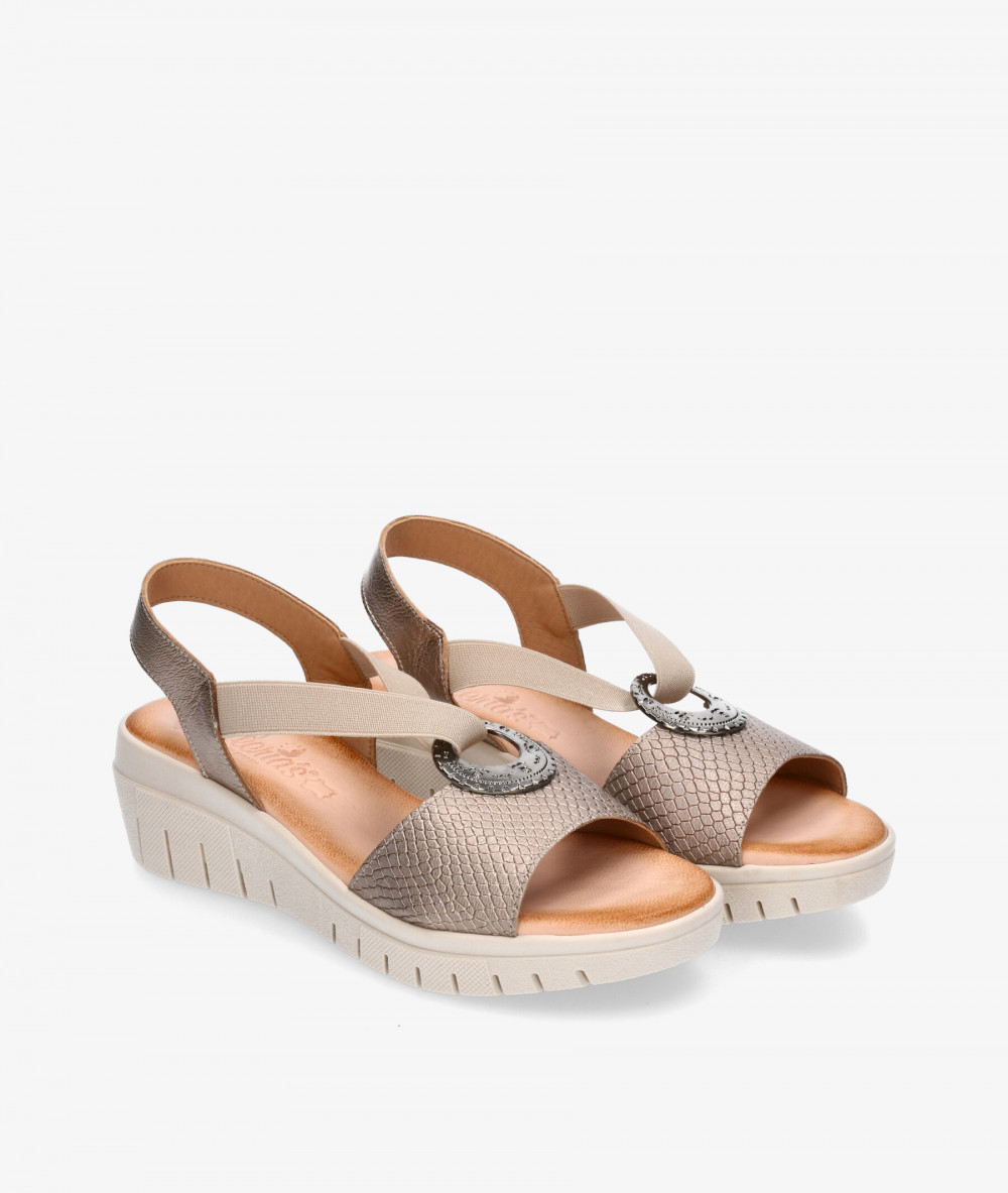 Sandalias Valeria´s 9031-R en taupe metalizado Sandalias Valeria´s 9031-R en taupe metalizado