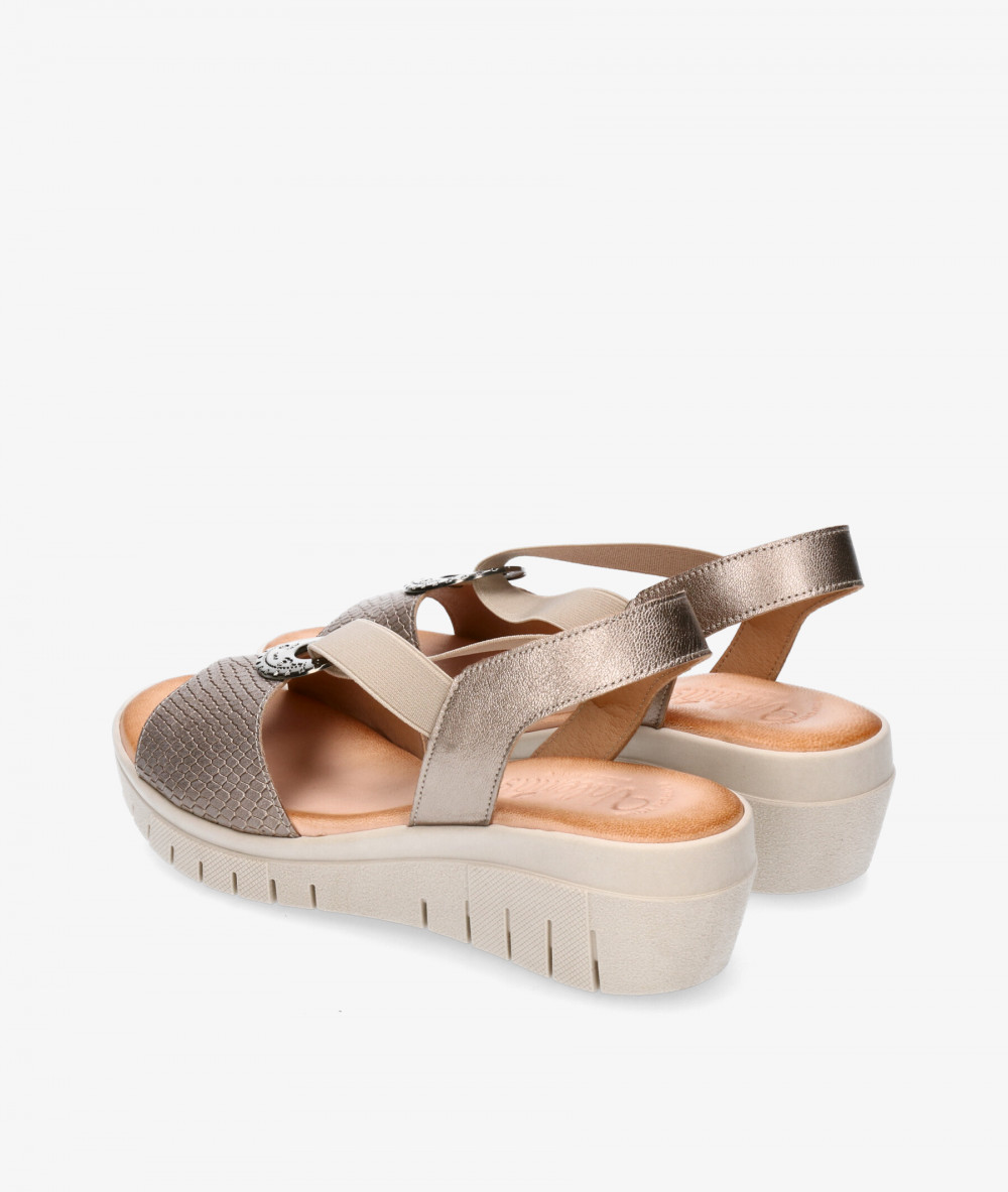Sandalias Valeria´s 9031-R en taupe metalizado Sandalias Valeria´s 9031-R en taupe metalizado