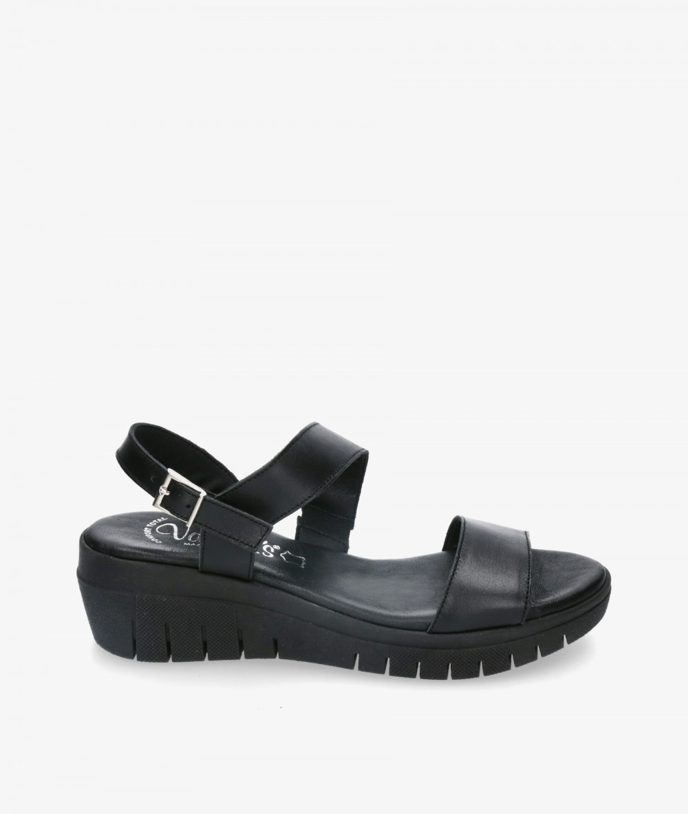 Sandalias Valeria´s 9023 en negro Sandalias Valeria´s 9023 en negro