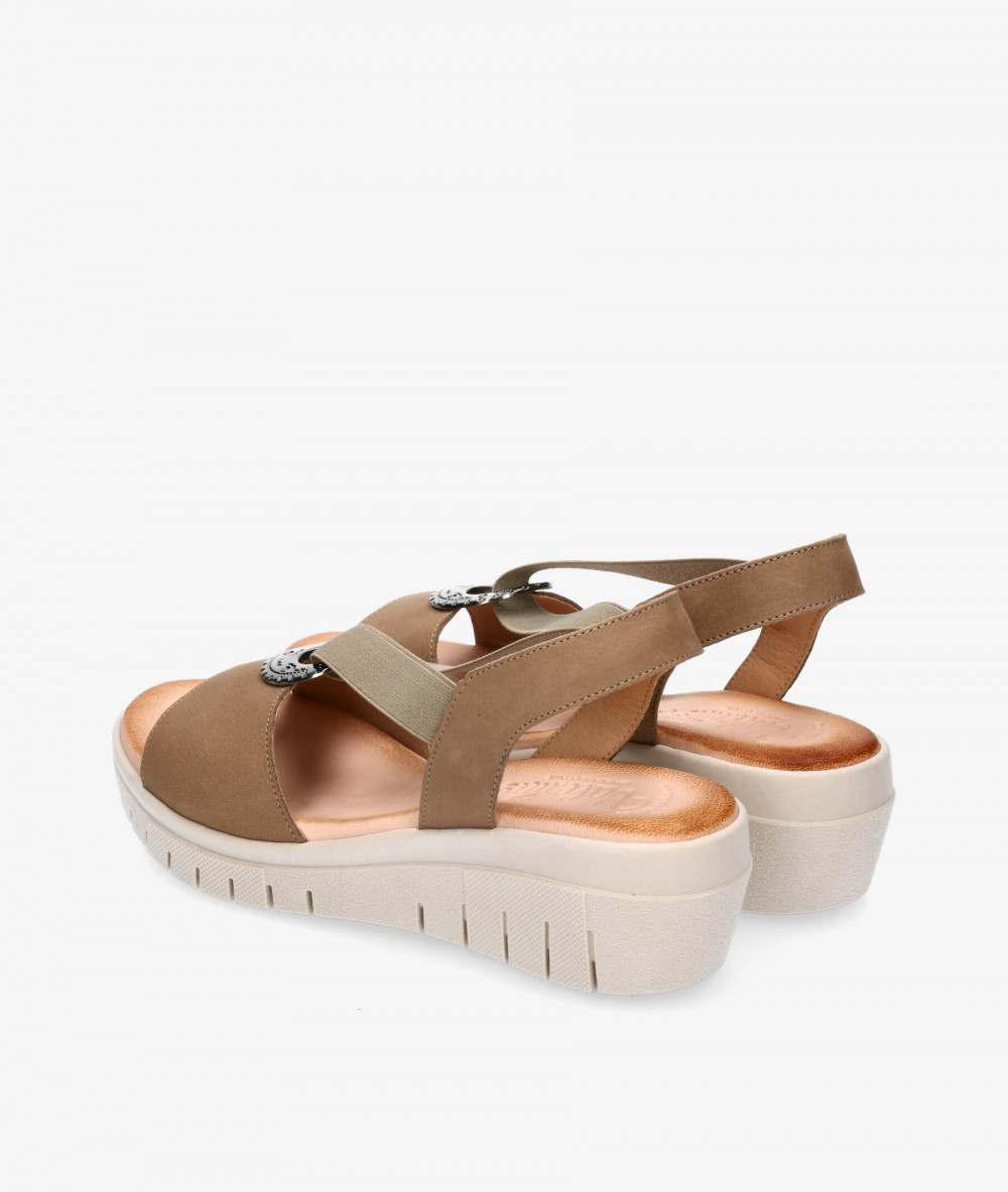 Sandalias Valeria´s 9031-R en nobuck taupe Sandalias Valeria´s 9031-R en nobuck taupe