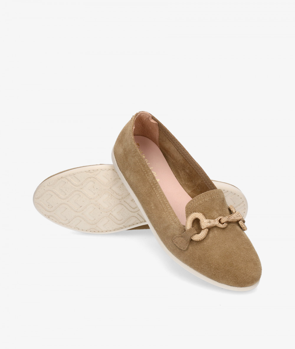 Slippers Funny Lola S23-821 ESTRIBO en serraje taupe Slippers Funny Lola S23-821 ESTRIBO en serraje taupe
