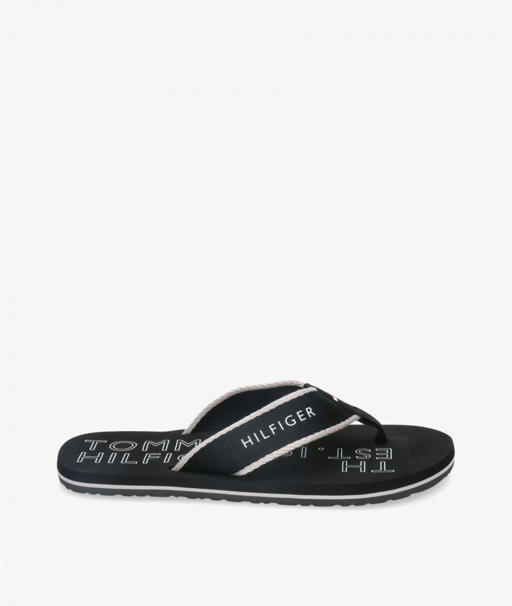 Tommy Hilfiger Sandals  SPORTY HILFIGER BEACH SANDAL in black Tommy Hilfiger Sandals  SPORTY HILFIGER BEACH SANDAL in black