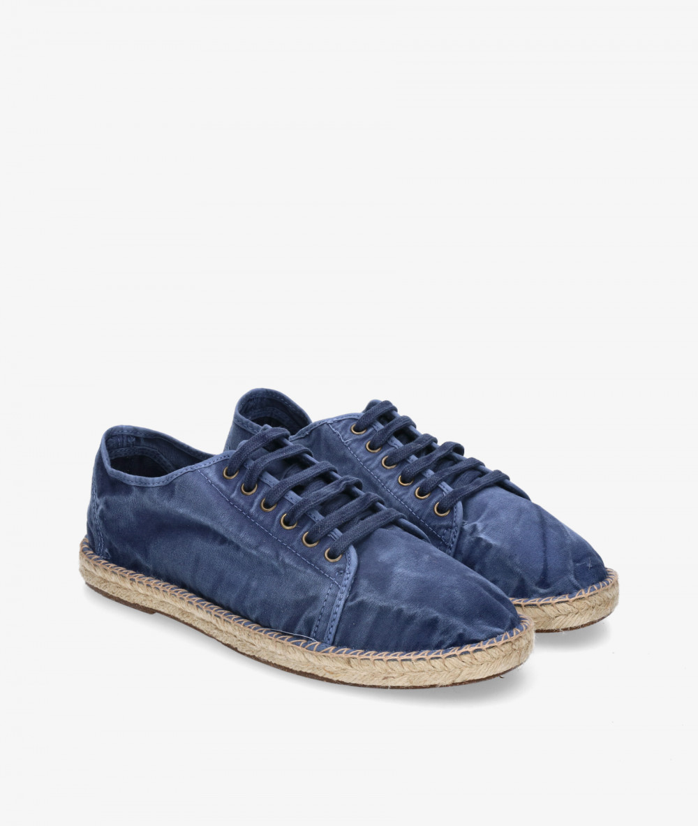Natural World Shoes  321E OLD CLOVER in jeans Natural World Shoes  321E OLD CLOVER in jeans