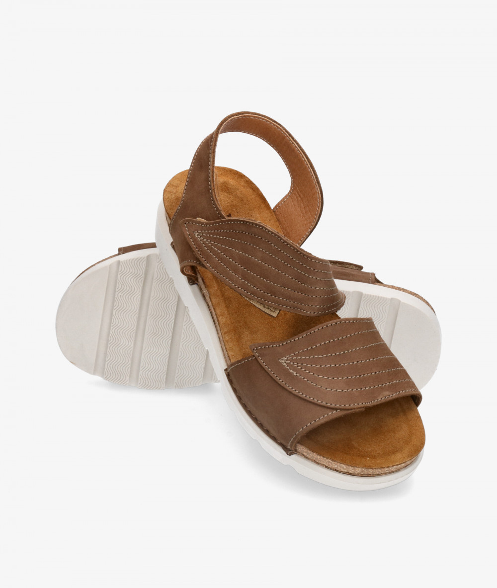 Sandalias Rhostock 14105 en nobuck camello Sandalias Rhostock 14105 en nobuck camello