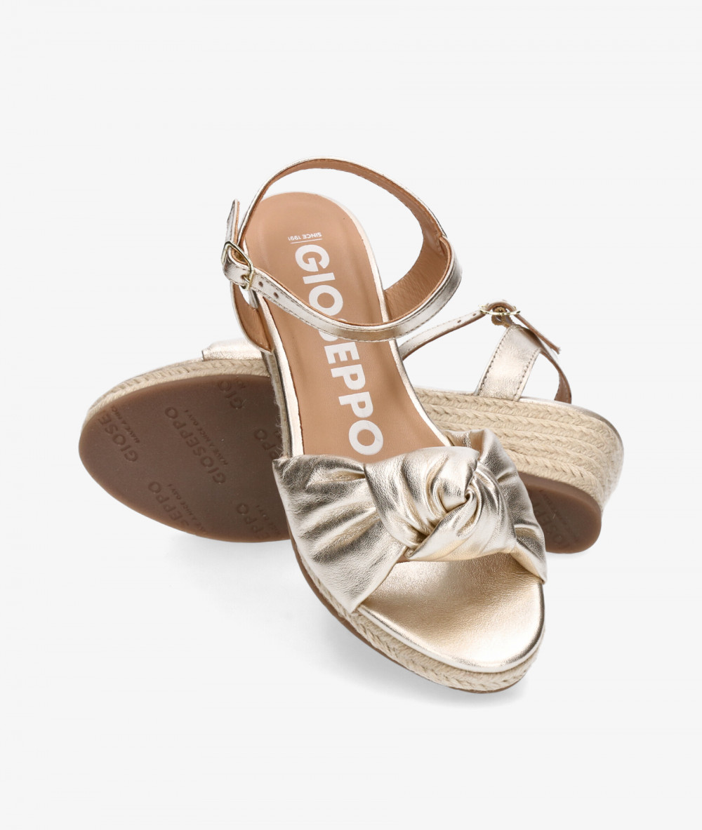 Alpargatas Gioseppo GAMBOA en oro