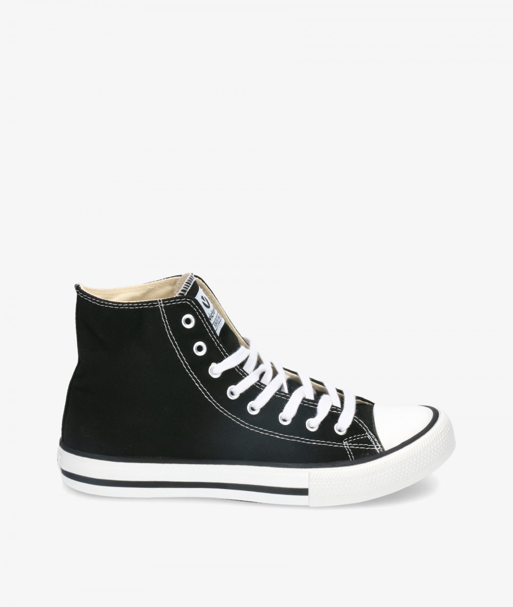 Deportivos Victoria  6500 en negro Deportivos Victoria  6500 en negro