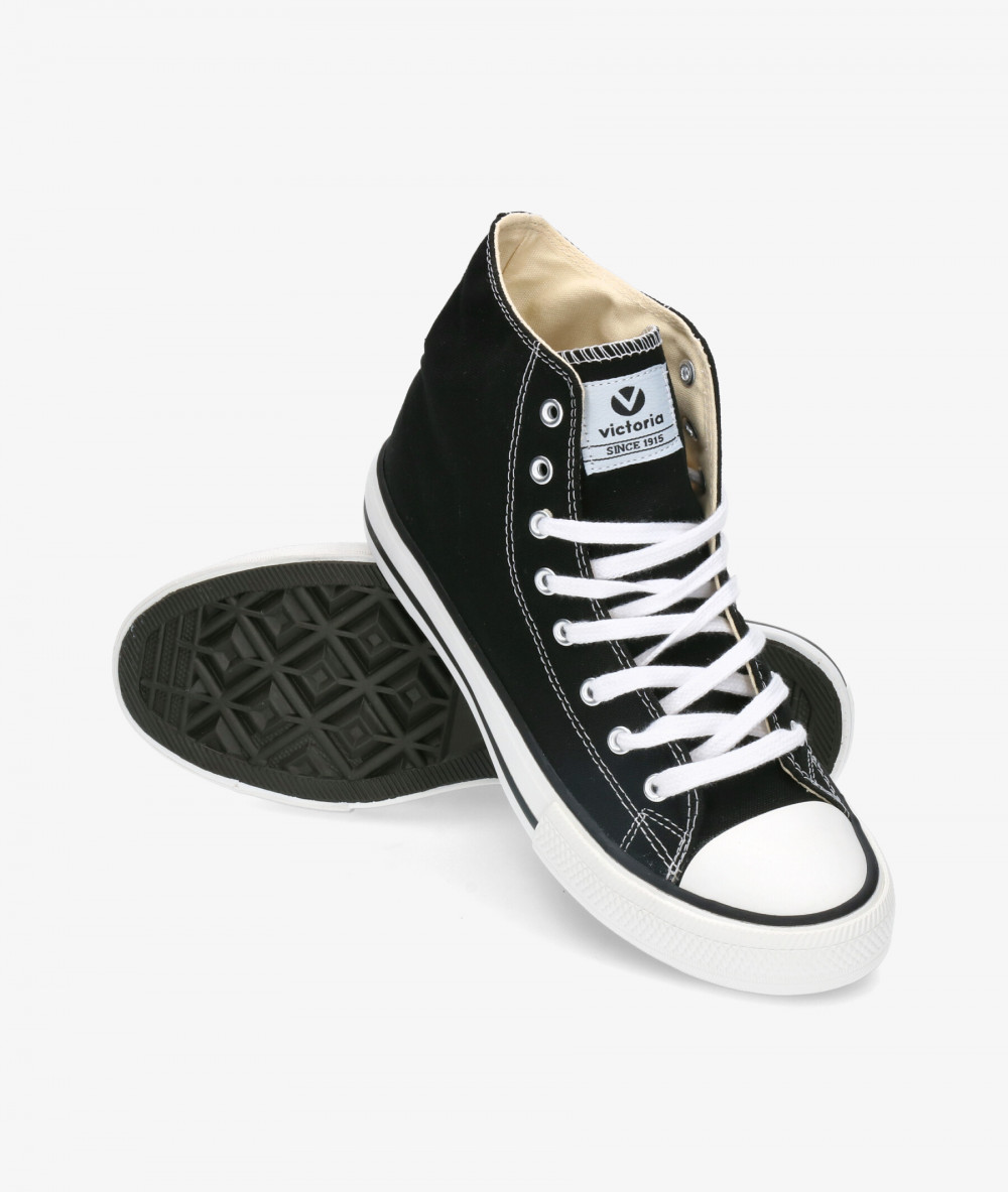 Deportivos Victoria  6500 en negro Deportivos Victoria  6500 en negro