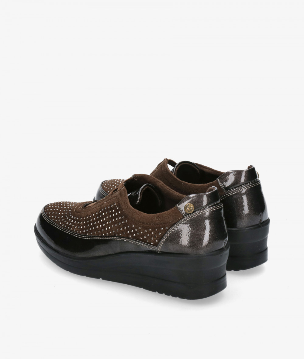 Zapatos confort Amarpies 25360 en marrón Zapatos confort Amarpies 25360 en marrón