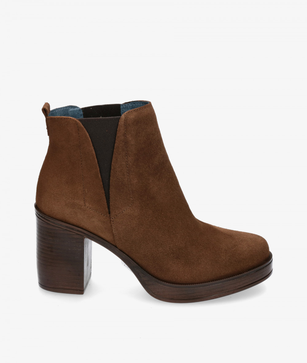 Botines Funny Lola  452 en serraje taupe Botines Funny Lola  452 en serraje taupe