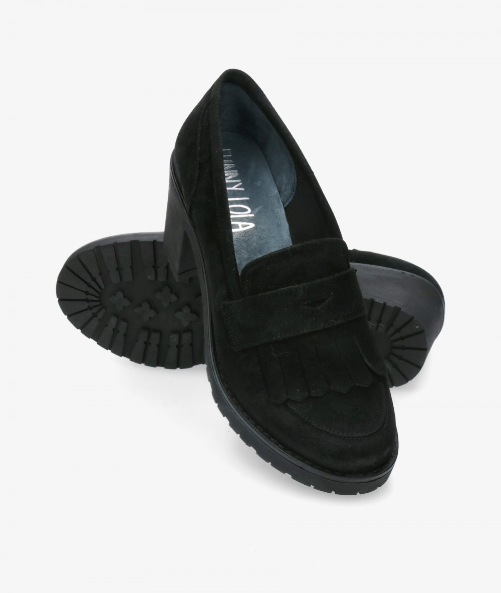 Zapatos de tacón Funny Lola 251 en serraje negro Zapatos de tacón Funny Lola 251 en serraje negro