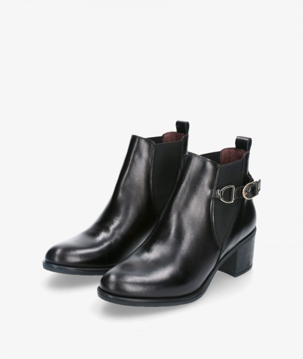 Botines pabloochoa.shoes  39006 en negro Botines pabloochoa.shoes  39006 en negro