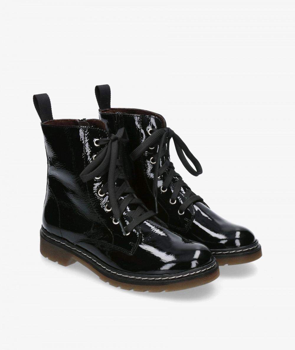 Botines Kissia  503 en charol negro Botines Kissia  503 en charol negro