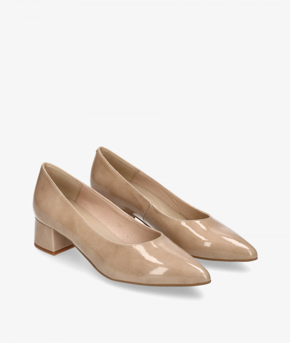 Salones bloom&you 755 en charol taupe Salones bloom&you 755 en charol taupe