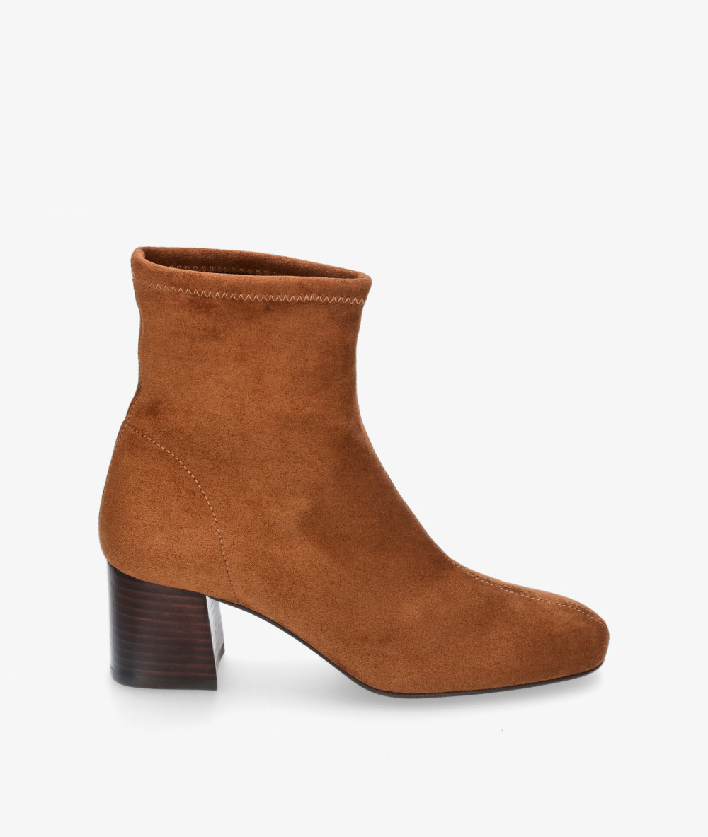 Botines pabloochoa.shoes  77352 en cuero Botines pabloochoa.shoes  77352 en cuero