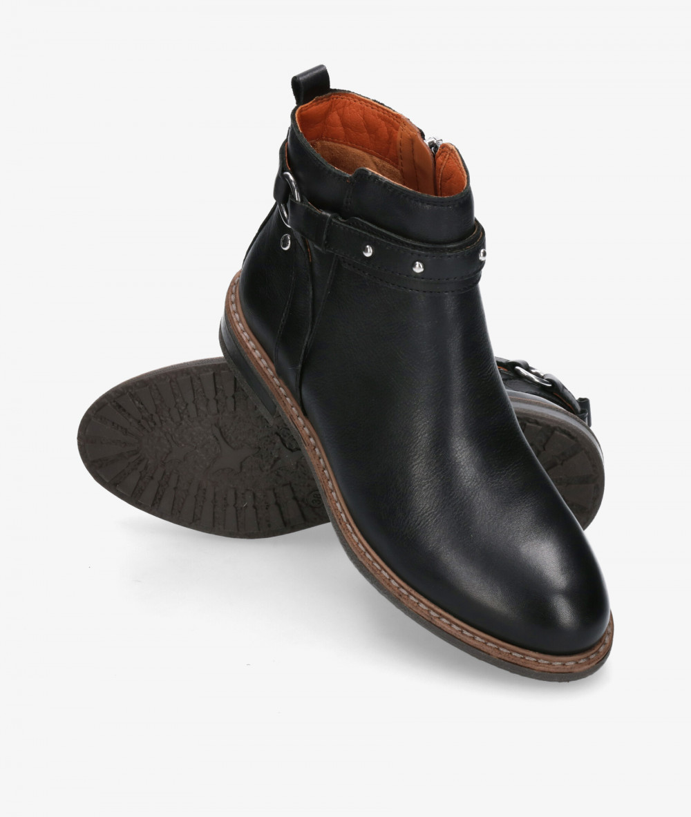 Botines Pikolinos W8J-8571 en negro