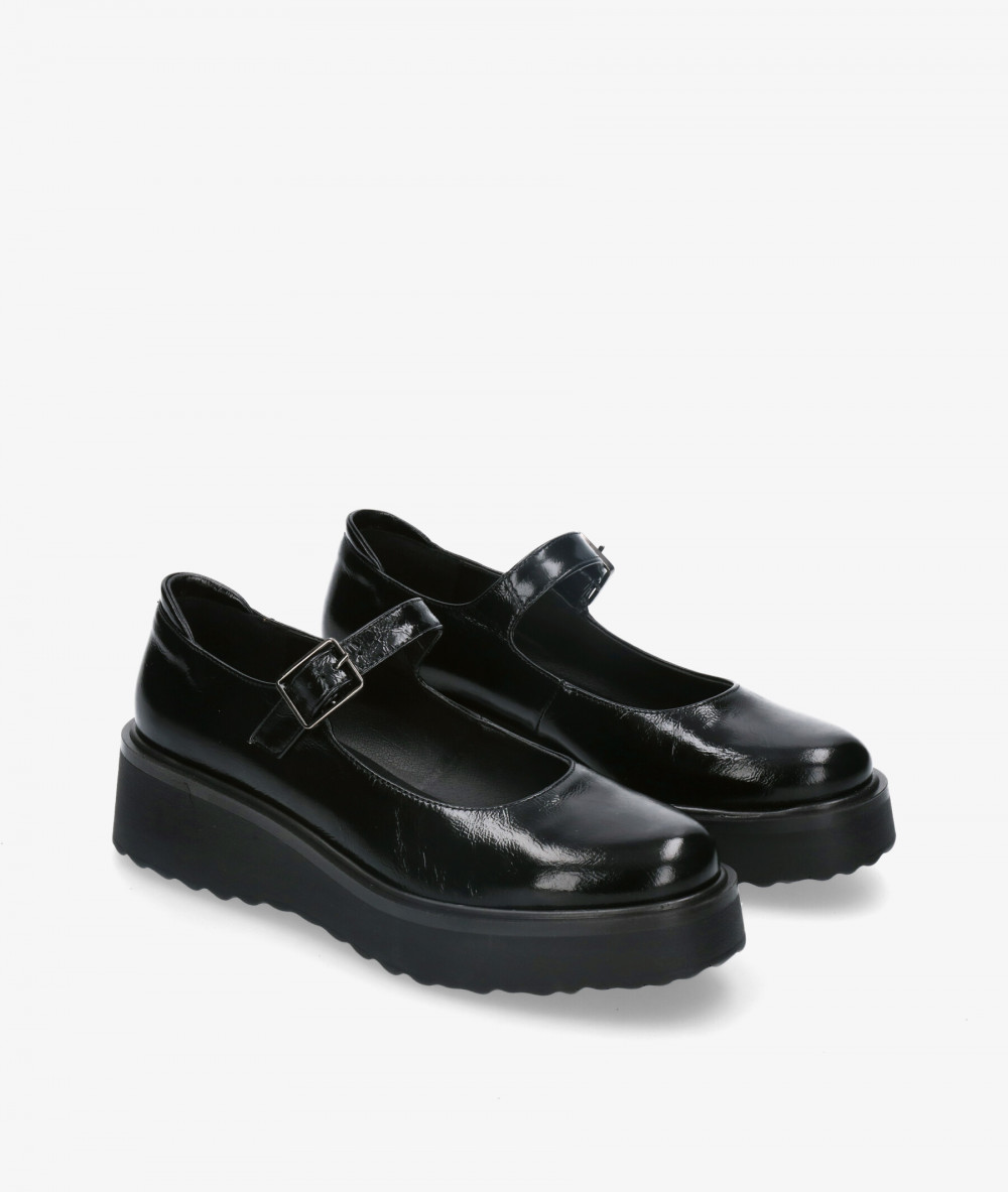 DOBLE PISO bloom&you KALE en charol negro DOBLE PISO bloom&you KALE en charol negro