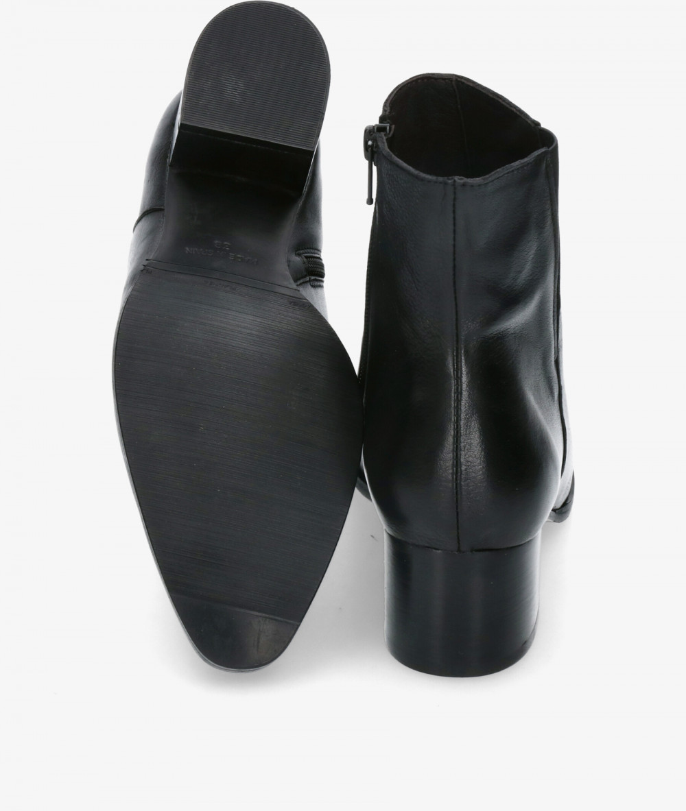 Botines Kénnebec  716-R en negro Botines Kénnebec  716-R en negro
