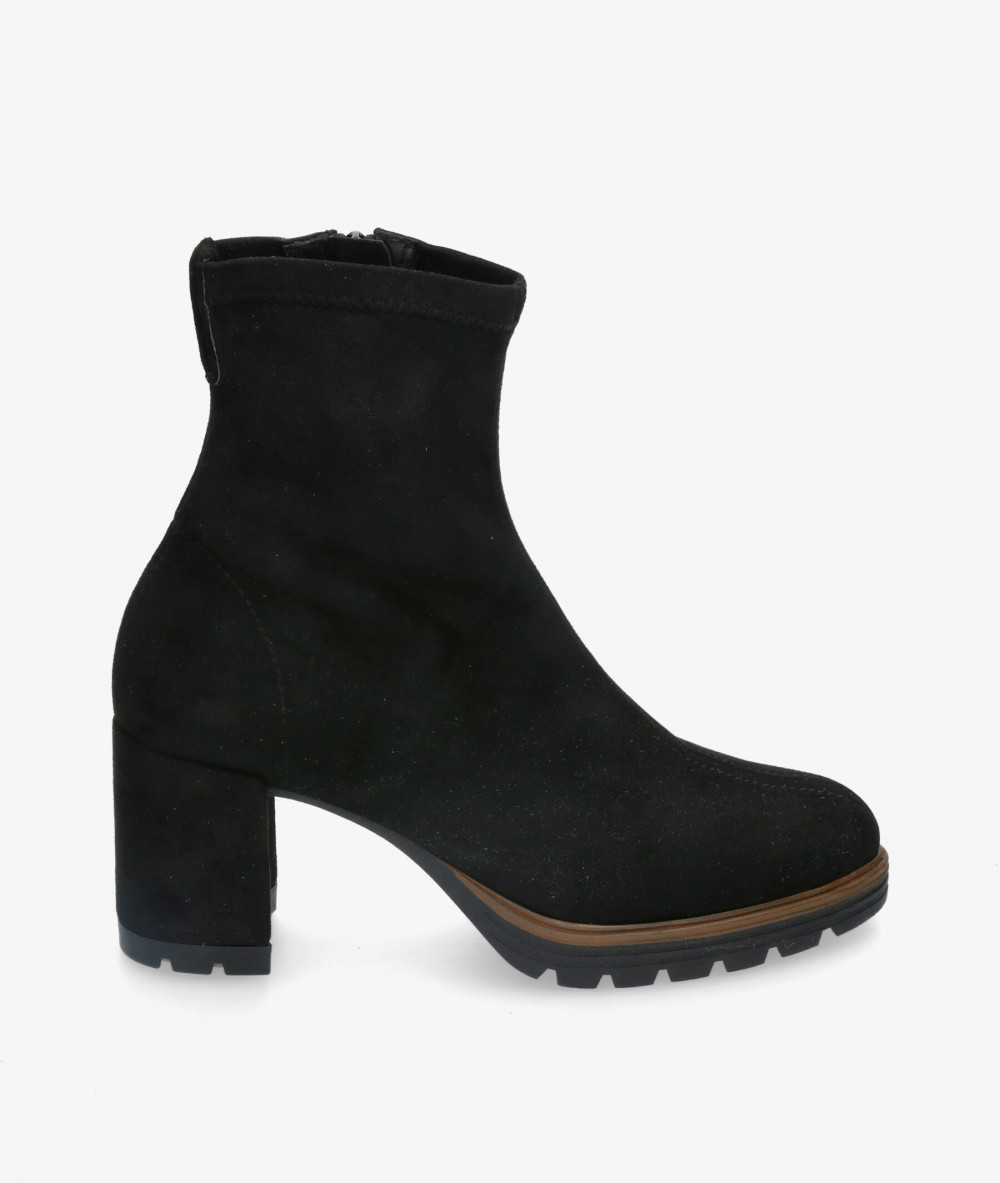 Botines Viguera  8148 en negro Botines Viguera  8148 en negro