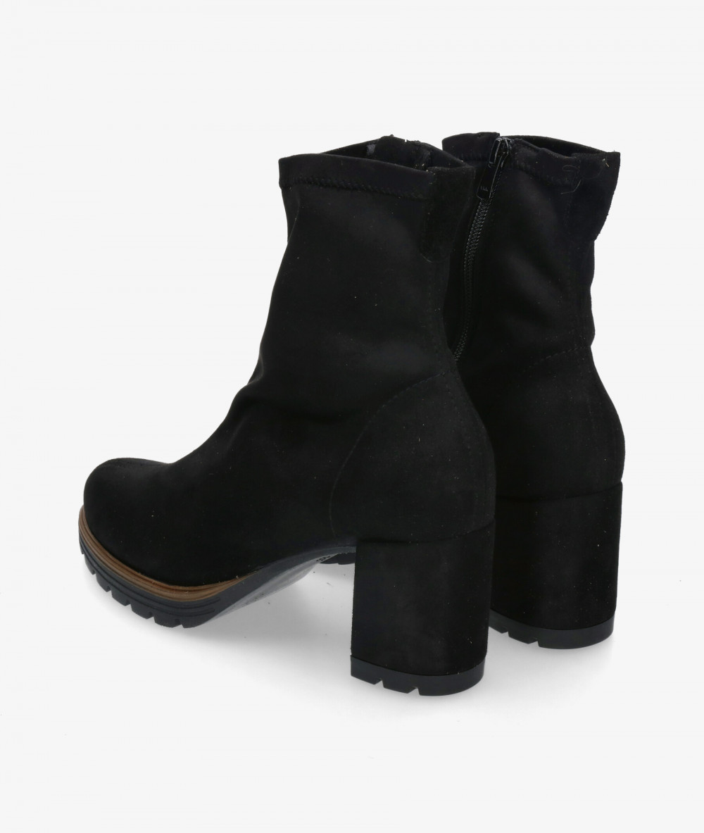 Botines Viguera  8148 en negro Botines Viguera  8148 en negro