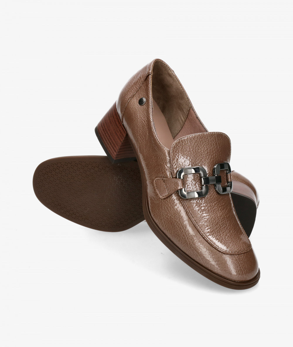 Zapatos de tacón pabloochoa.shoes 4450 en charol taupe Zapatos de tacón pabloochoa.shoes 4450 en charol taupe
