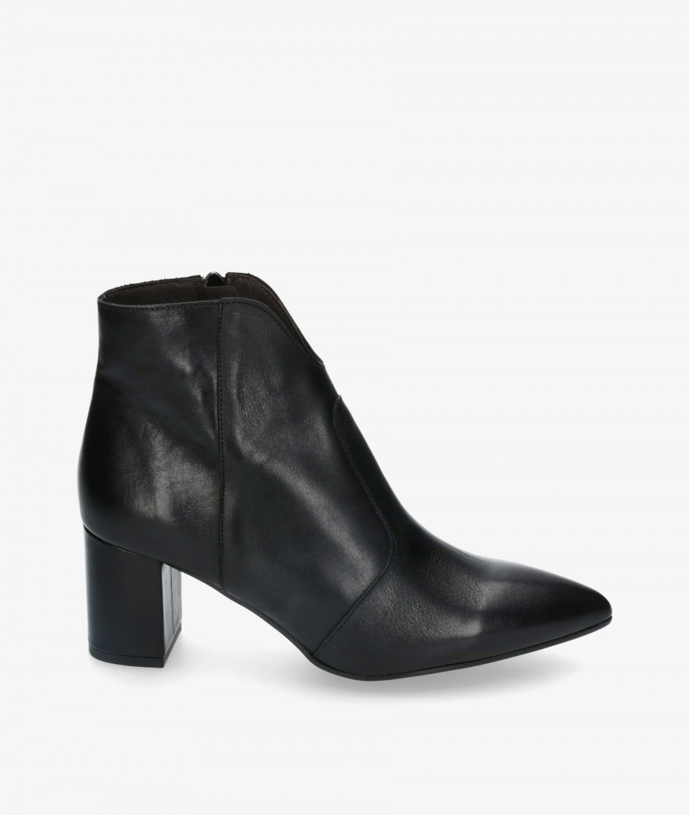 Botines Kissia  779 en negro Botines Kissia  779 en negro