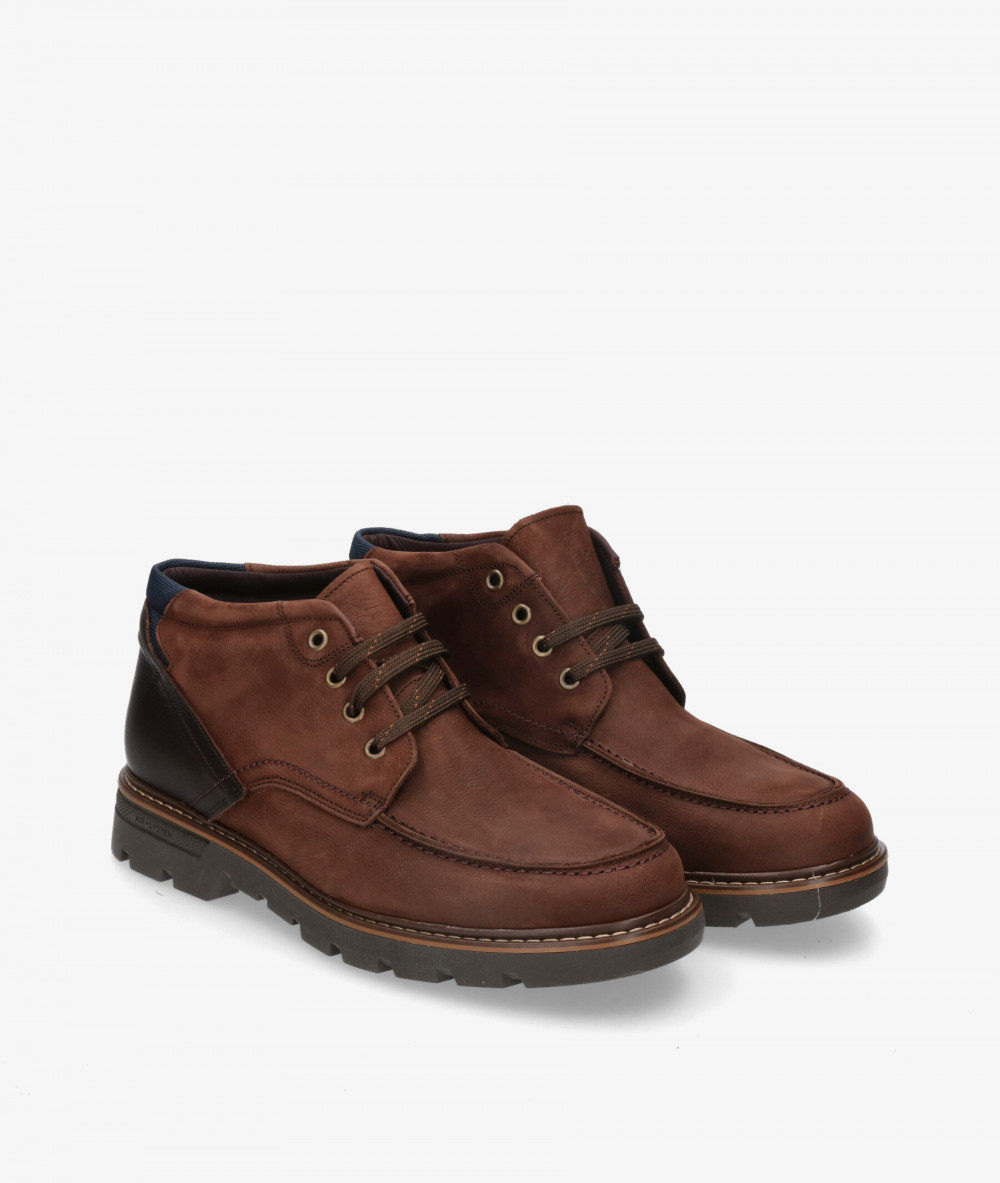 Botas Kénnebec  70614/2 en nobuck marrón Botas Kénnebec  70614/2 en nobuck marrón