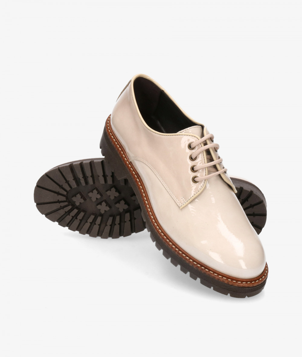 Zapatos inglés bloom&you GALA en charol beige Zapatos inglés bloom&you GALA en charol beige