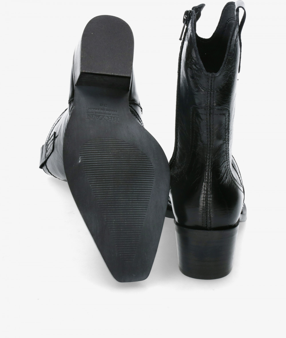 Botines Bryan  5801 en negro Botines Bryan  5801 en negro