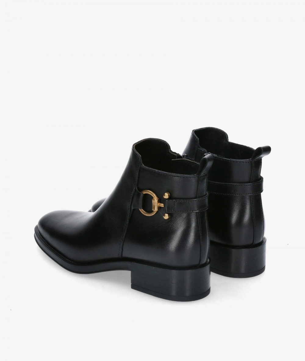 Botines Alpe  2310 en negro Botines Alpe  2310 en negro