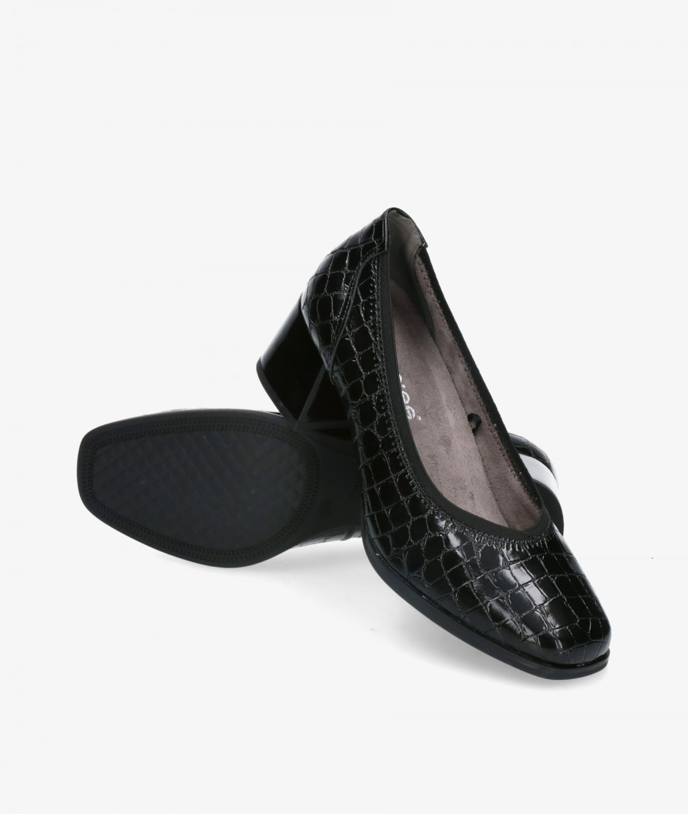 Zapatos de vestir Amarpies 25381 en coco negro Zapatos de vestir Amarpies 25381 en coco negro